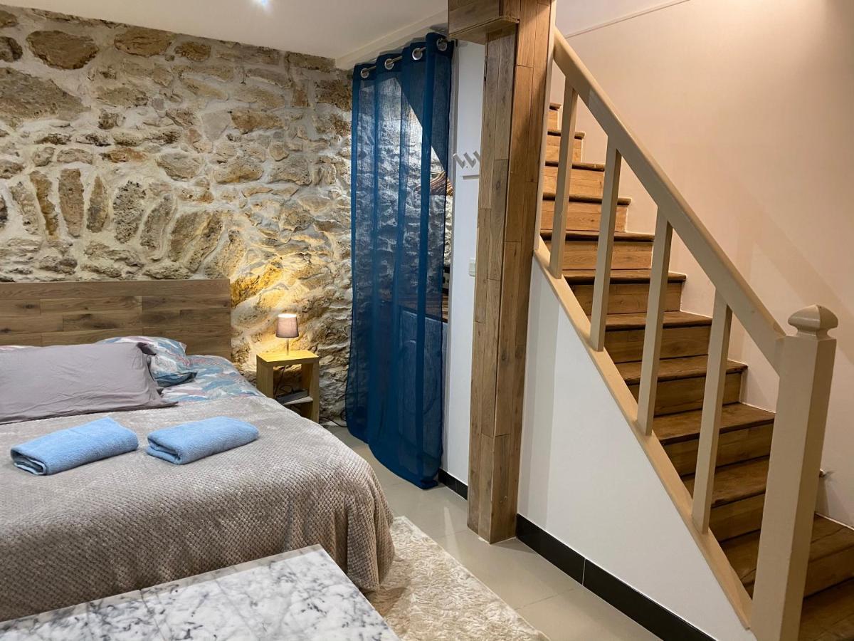 Large And Unique Souplex 60Sqm, Well Located Appartement Parijs Buitenkant foto